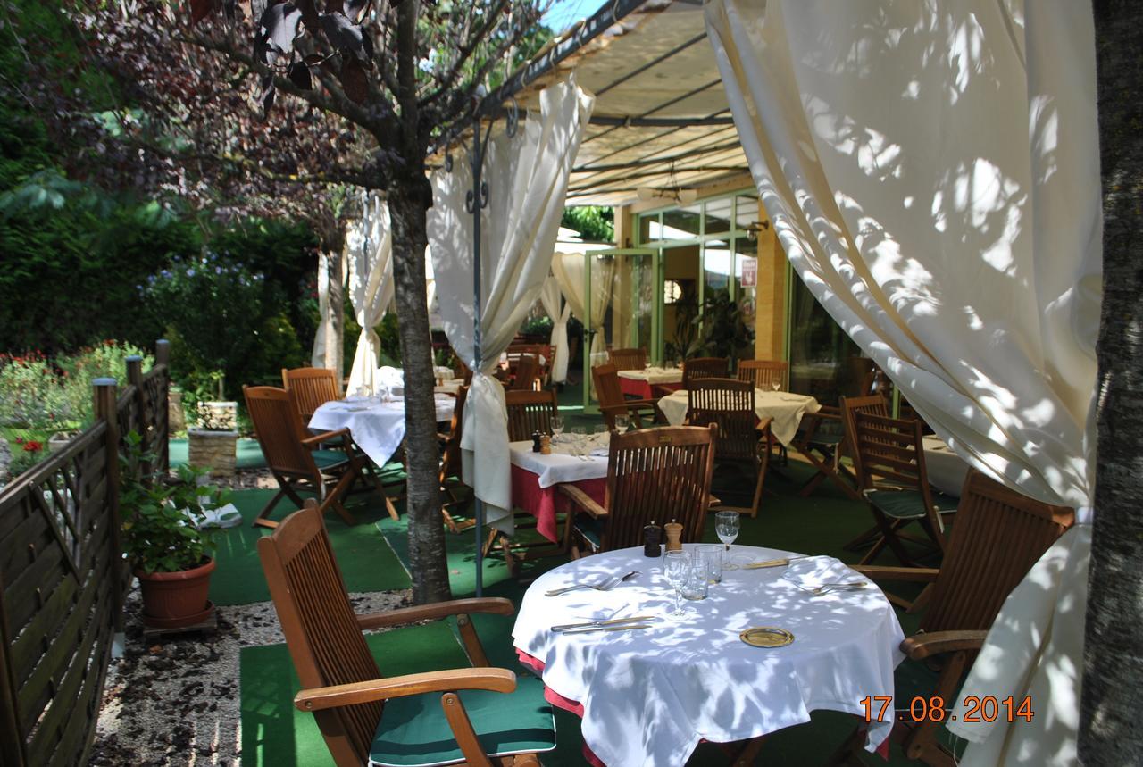 Hotel Auberge De La Nauze Sagelat Kültér fotó